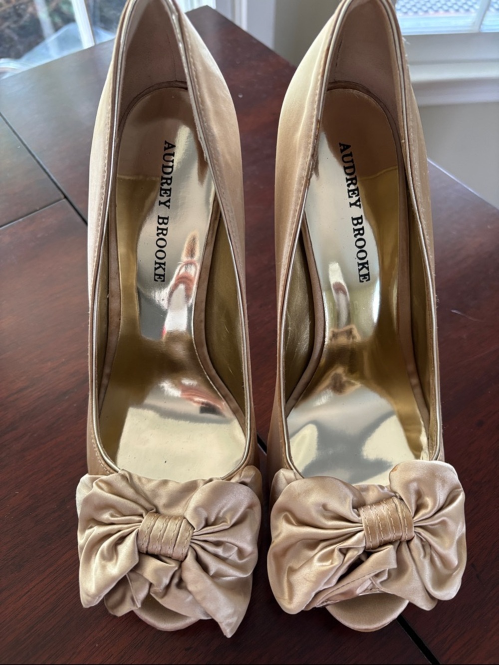 Audrey Brooke Women's Satin Peep-Toe Pumps in Champagne